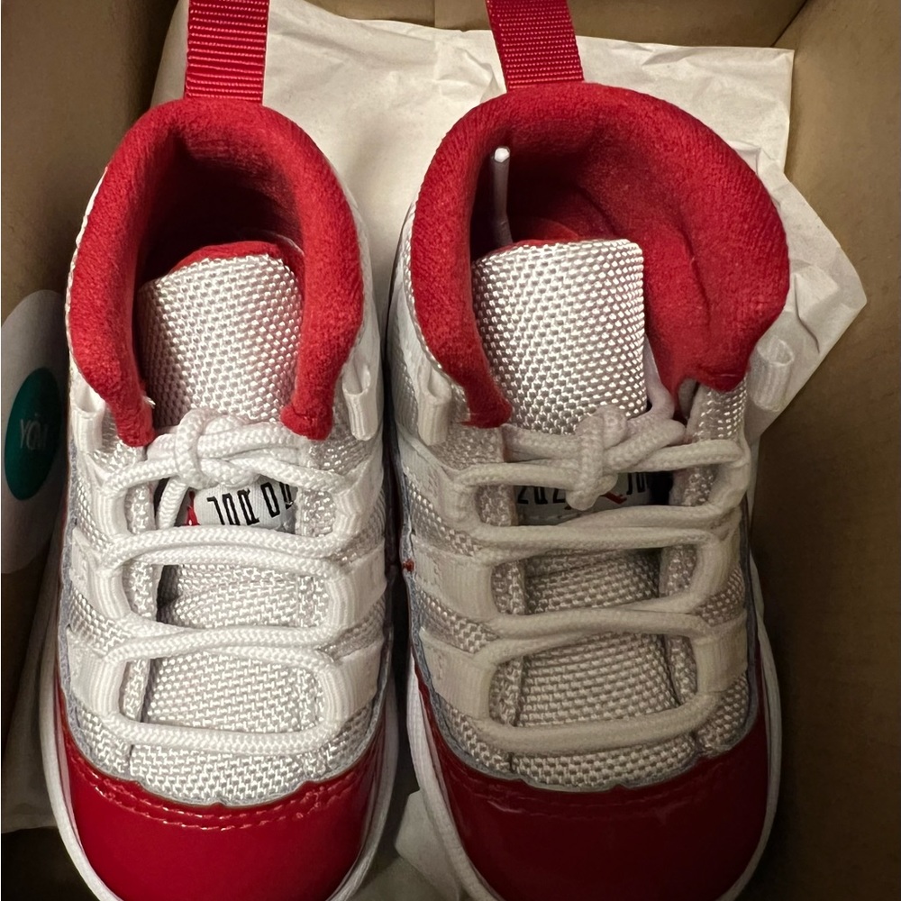 SHIPS NOW! TD Air Jordan 11 XI white varsity red Cherry 378040-116 size 4c - 10c - Picture 12 of 12